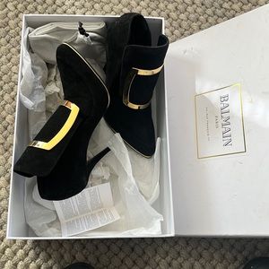 Designer Women’s Stilettos (Black Suede with Gold Trim)